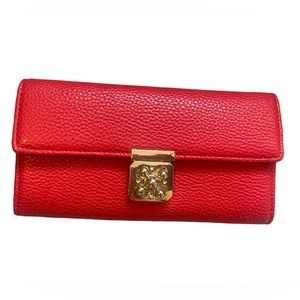 🌼 Beautiful Red Elsie Turn Lock Wallet